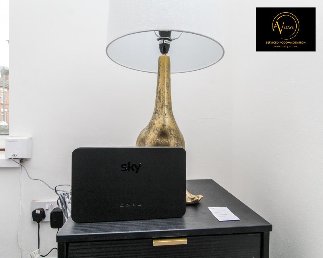 Modern House By Av Stays Short Lets & Serviced Accommodation St Helens St Helens  Exterior photo